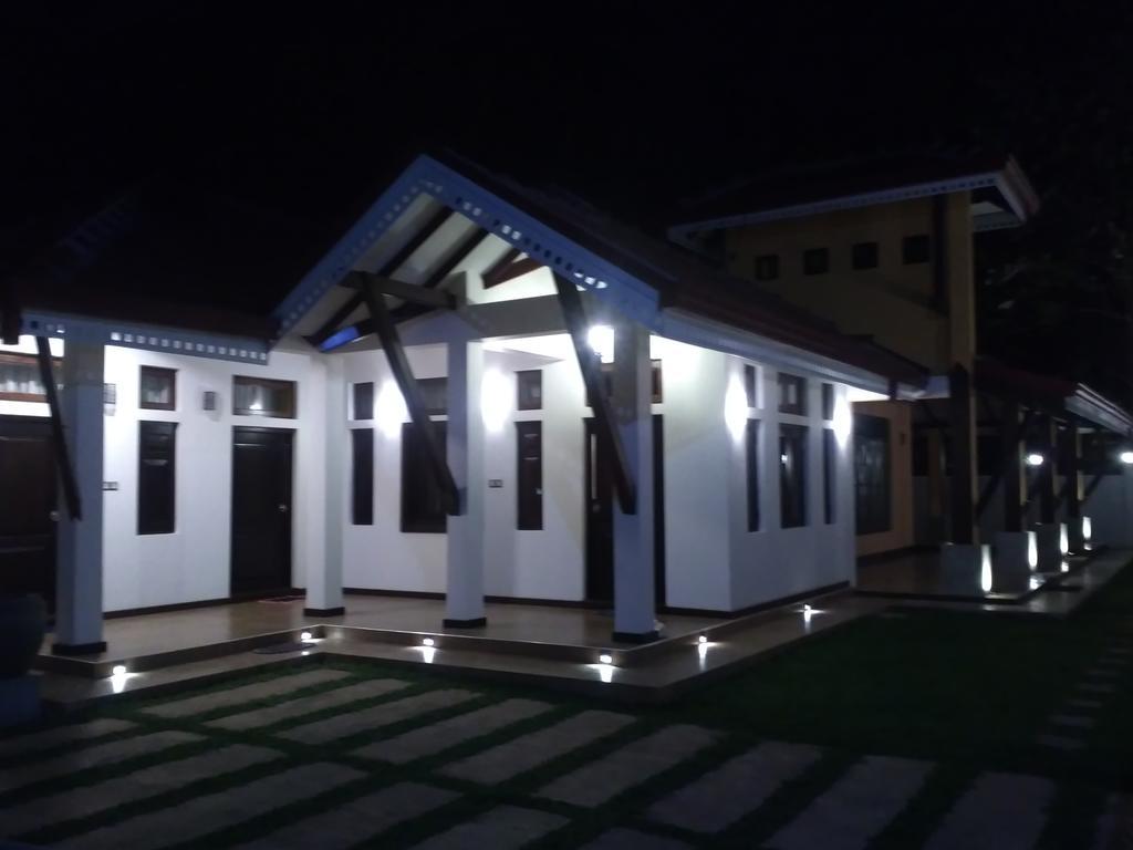 Sayo Villa Kochchikade Exteriör bild